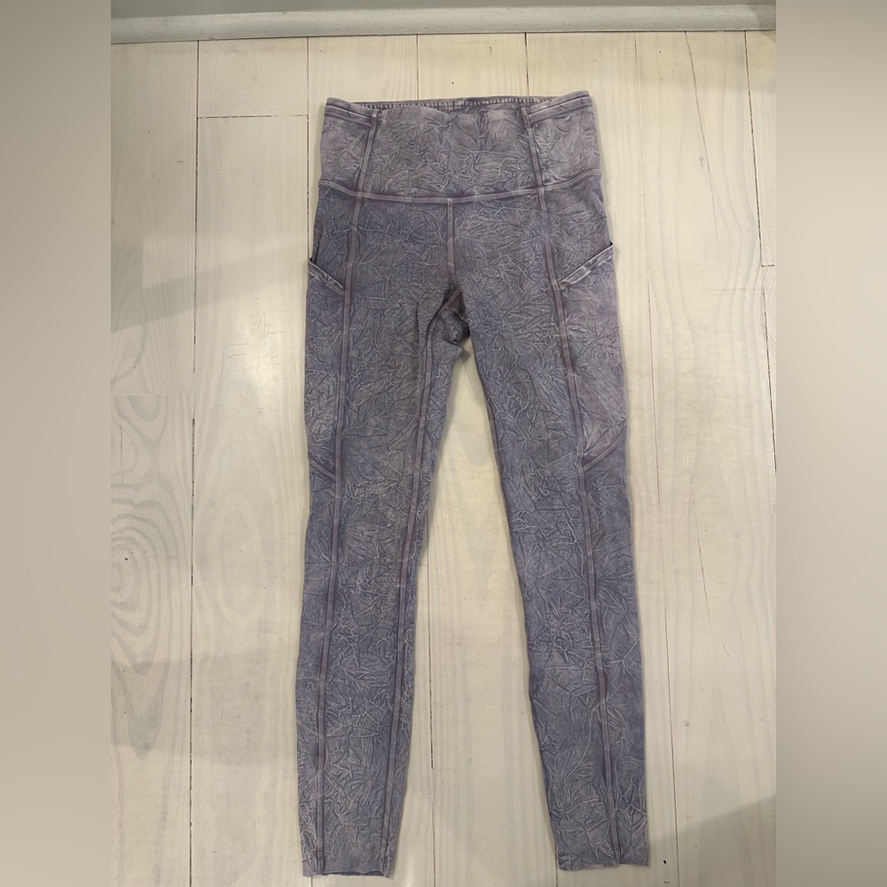 Lu lu lemon leggings- size 4 cropped a little